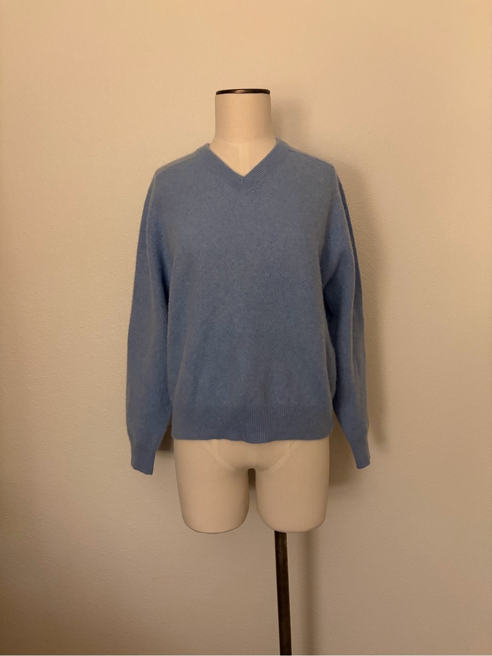 Vintage Woods & Grey 100% Cashmere Sweater